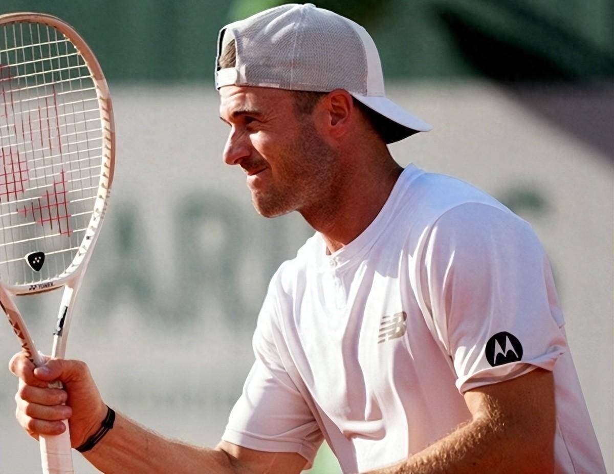 展现了他卓 展现了他卓