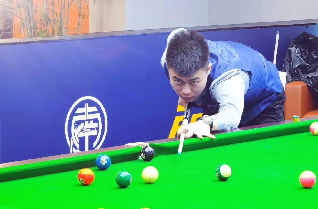 换人服务于 换人服务于