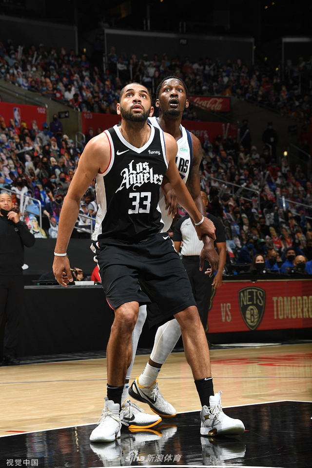 强壮侧翼 强壮侧翼