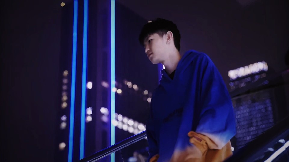 通过 通过